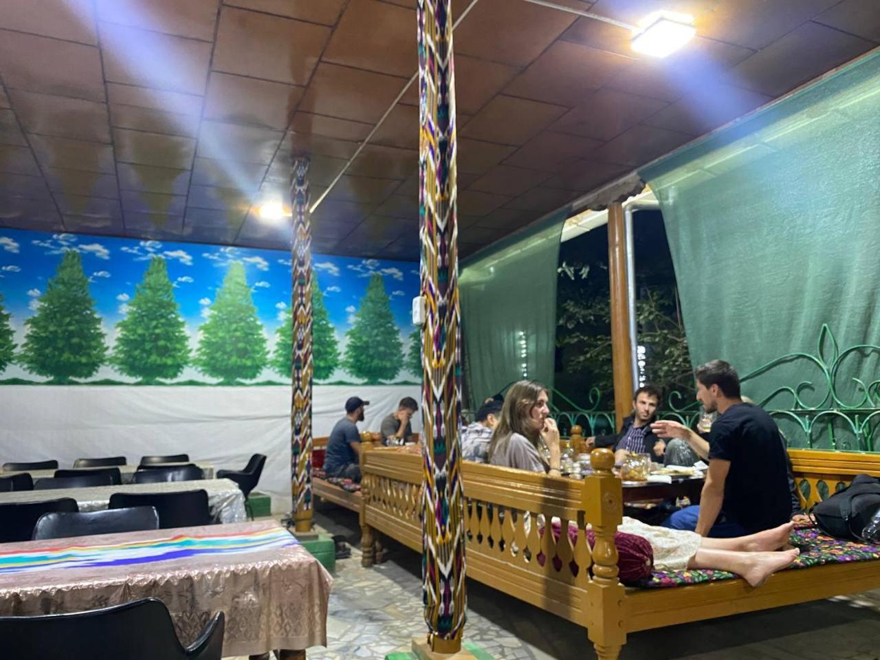 Central Park Hostel 히바 외부 사진
