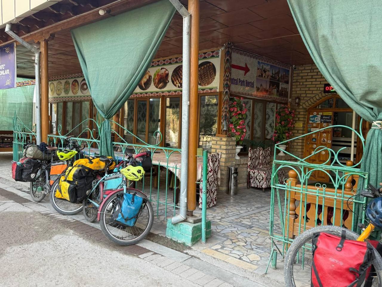 Central Park Hostel 히바 외부 사진