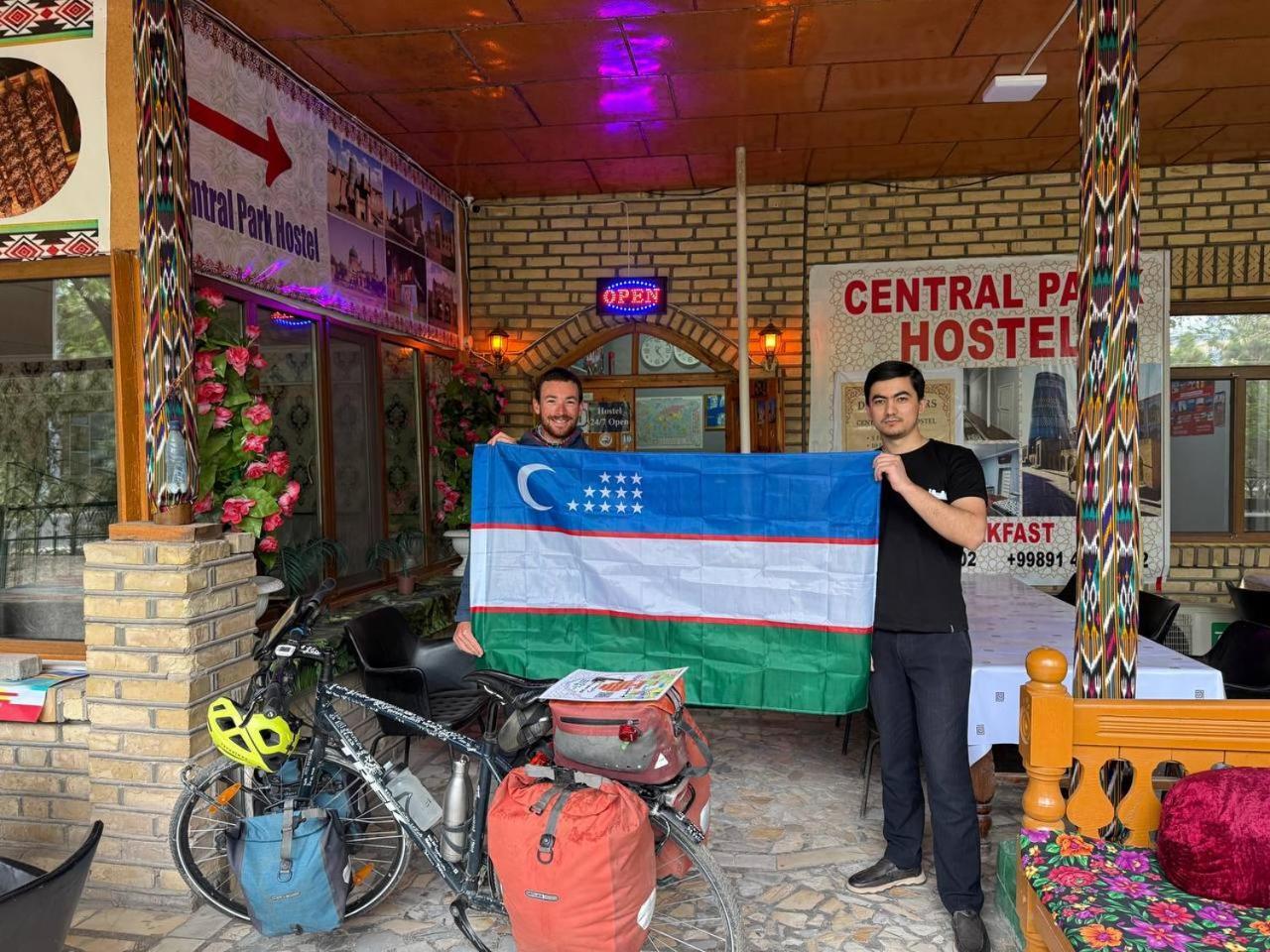 Central Park Hostel 히바 외부 사진