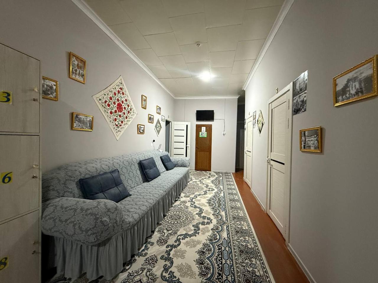 Central Park Hostel 히바 외부 사진